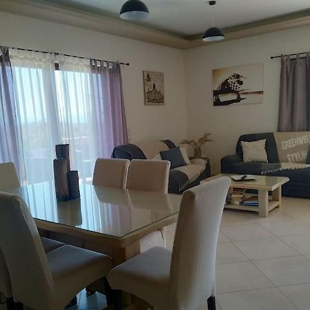 Villa Ikaros Kalamítsion Amigdhálion Екстериор снимка