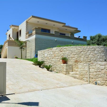 Villa Ikaros Kalamítsion Amigdhálion Екстериор снимка