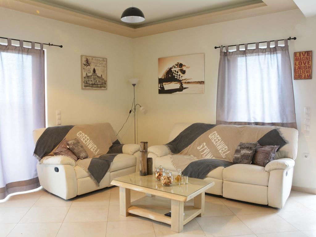 Villa Ikaros Kalamítsion Amigdhálion Екстериор снимка